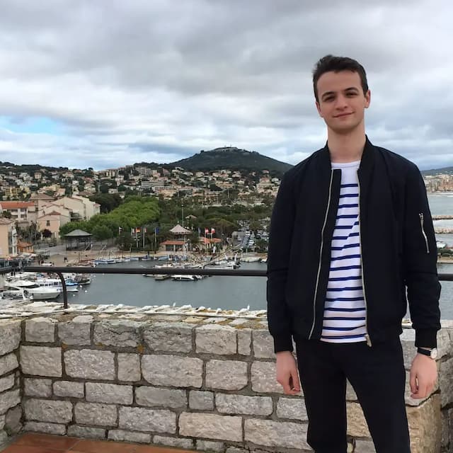 Alexandre