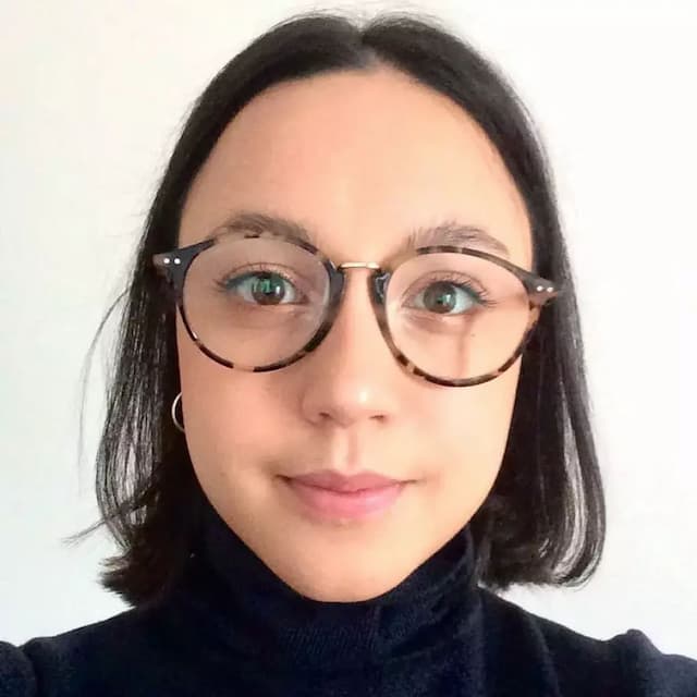 Inès