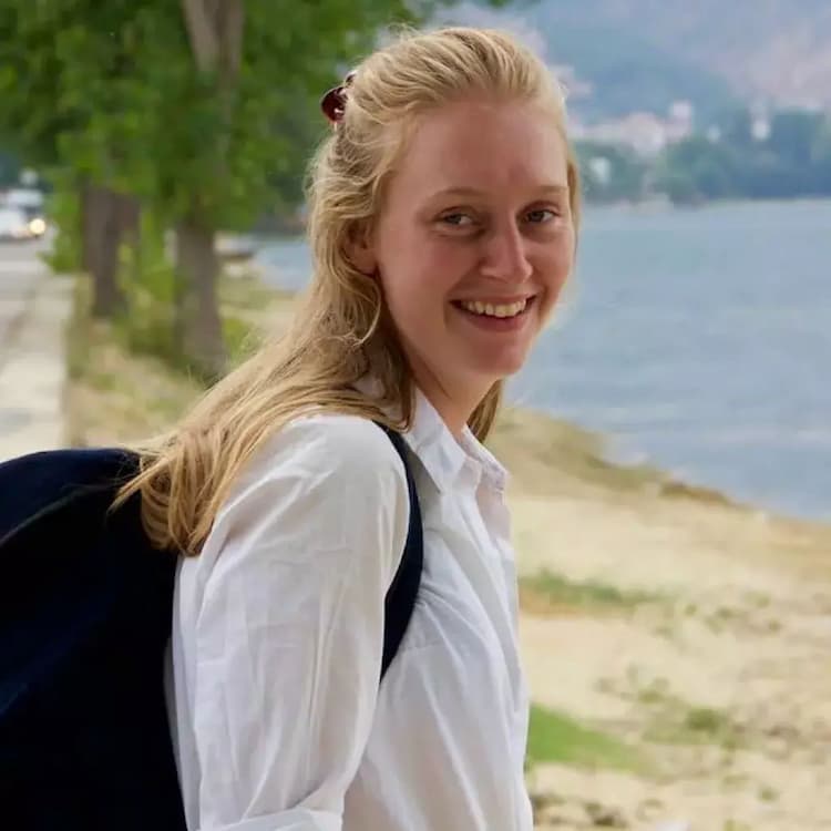 Adèle