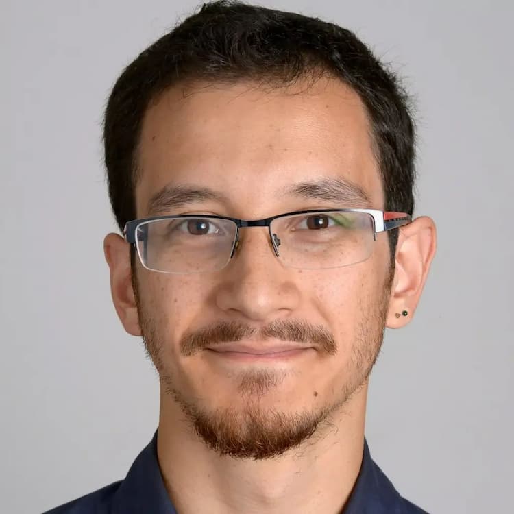 Tâm