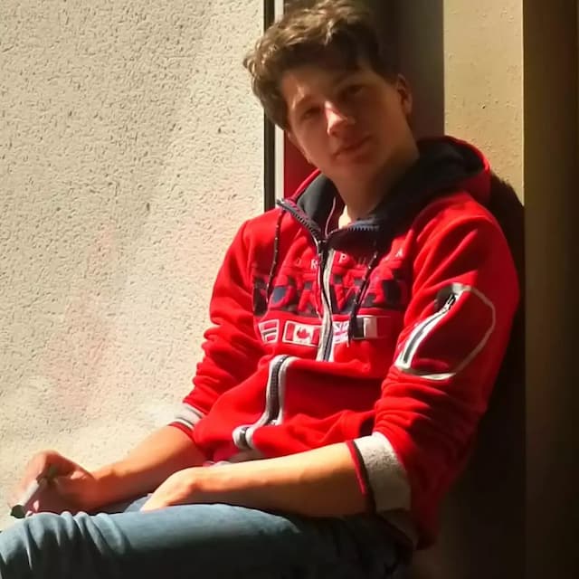 Victor