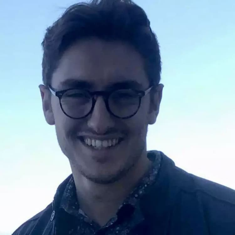 Léo
