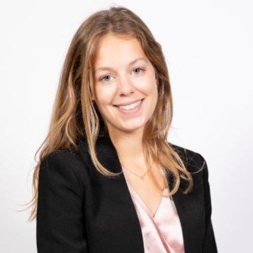 Inès
