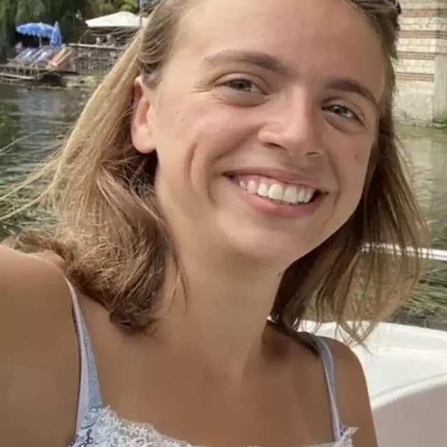 Chloé