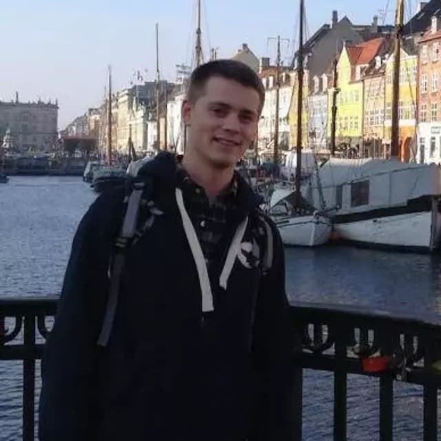 Hènrik