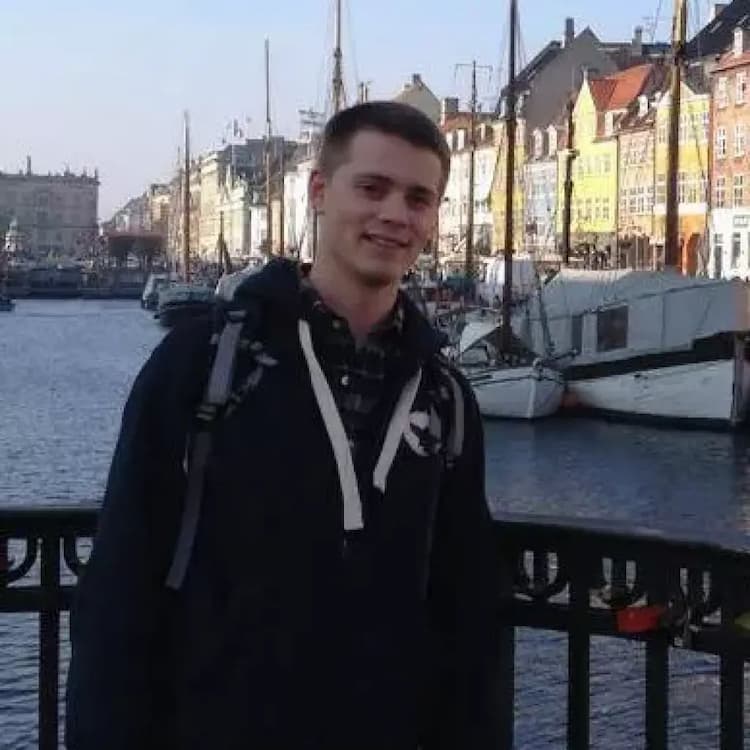 Hènrik